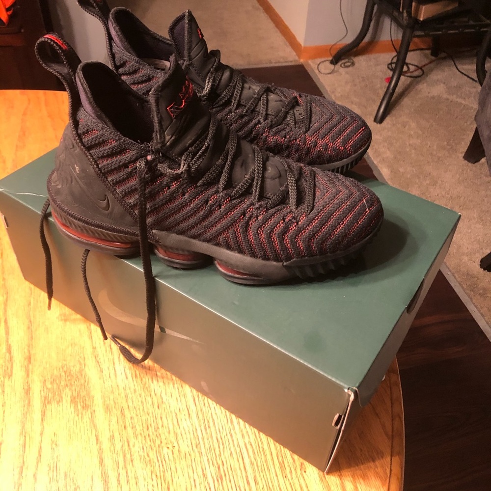 Lebron 16